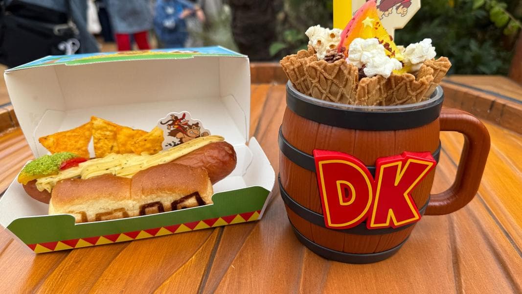 Look at a Wild Bunch of Donkey Kong Country Food & Drinks from Super Nintendo World