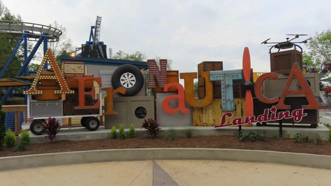 Aeronautica Landing Officially Opens at Carowinds