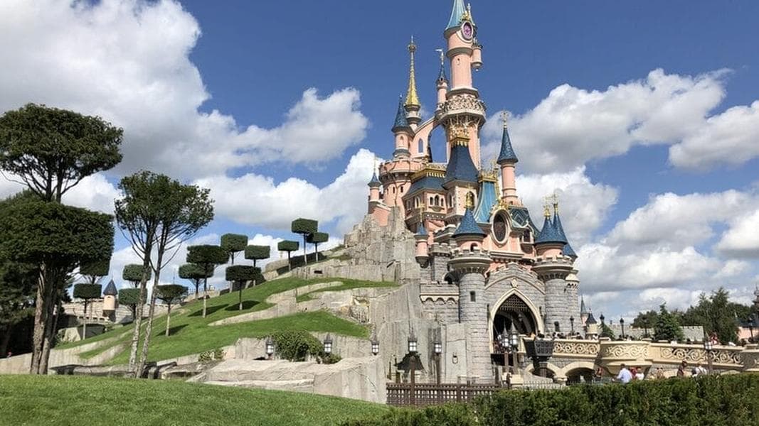 Disneyland Paris Restricting Photo, Video, and Sound Equipment Prior to Disney Adventure World’s Opening