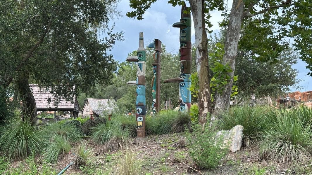 Rivers of America Totem Poles Removed From Magic Kingdom