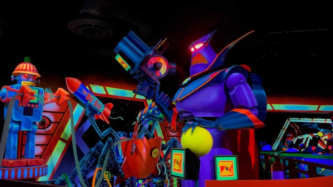 Buzz Lightyear Ride at Disneyland Park Closed for Refurbishment