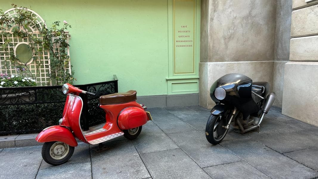 Chef Skinner’s Scooter Returns to Remy’s Ratatouille Adventure After Missing for Months