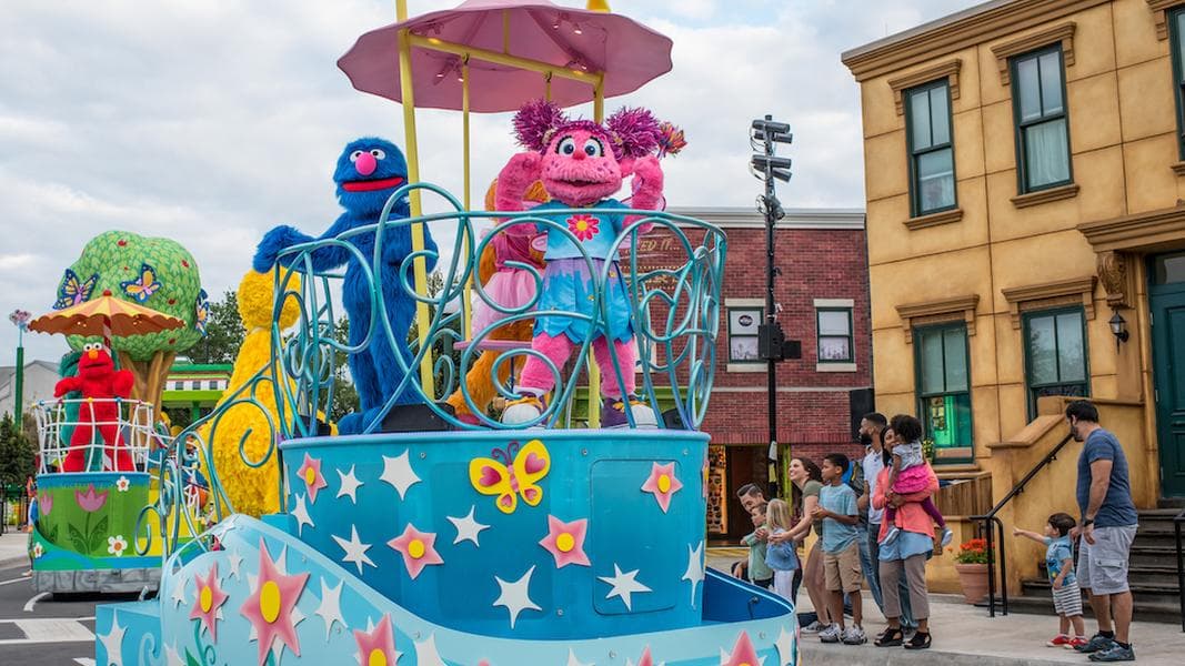 Sesame Street Party parade returning to SeaWorld Orlando