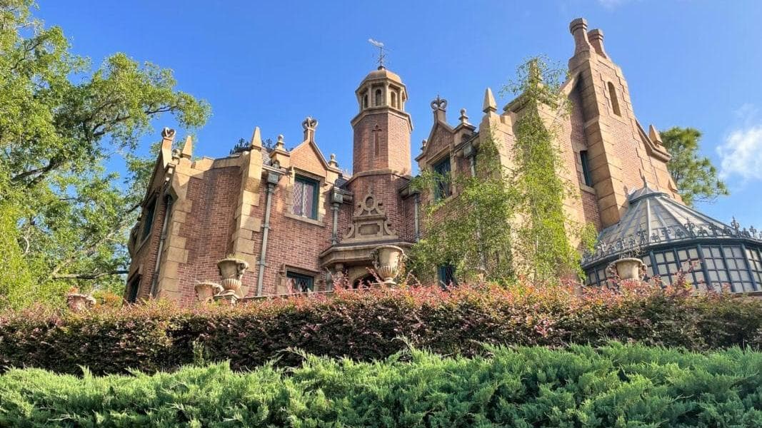 Walt Disney Imagineering Files Permit for Set Elements at Haunted Mansion
