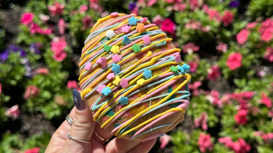 Celebrate Easter with Painted Egg Whoopie Pie at Disney’s Beach Club Resort