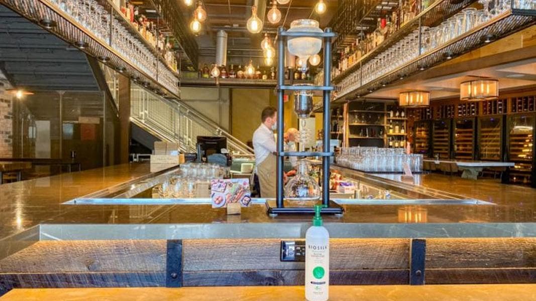 PHOTOS: What It’s Like To Eat in a Reopened Disney World Right Now