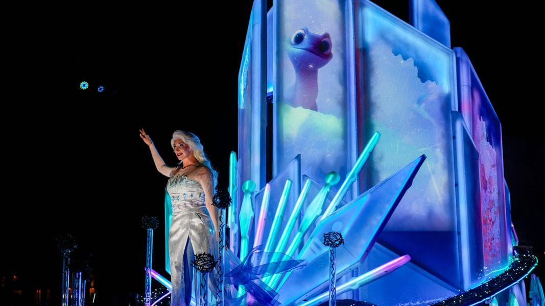 Disney Starlight Parade at Magic Kingdom Adjusts Operations