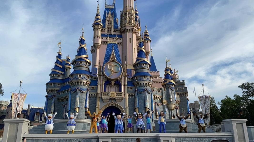 Cinderella Castle Stage Shows Canceled for 3 Weeks