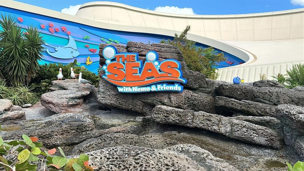 In Case You Missed It – Water Feature Returns to The Seas with Powerful Splash