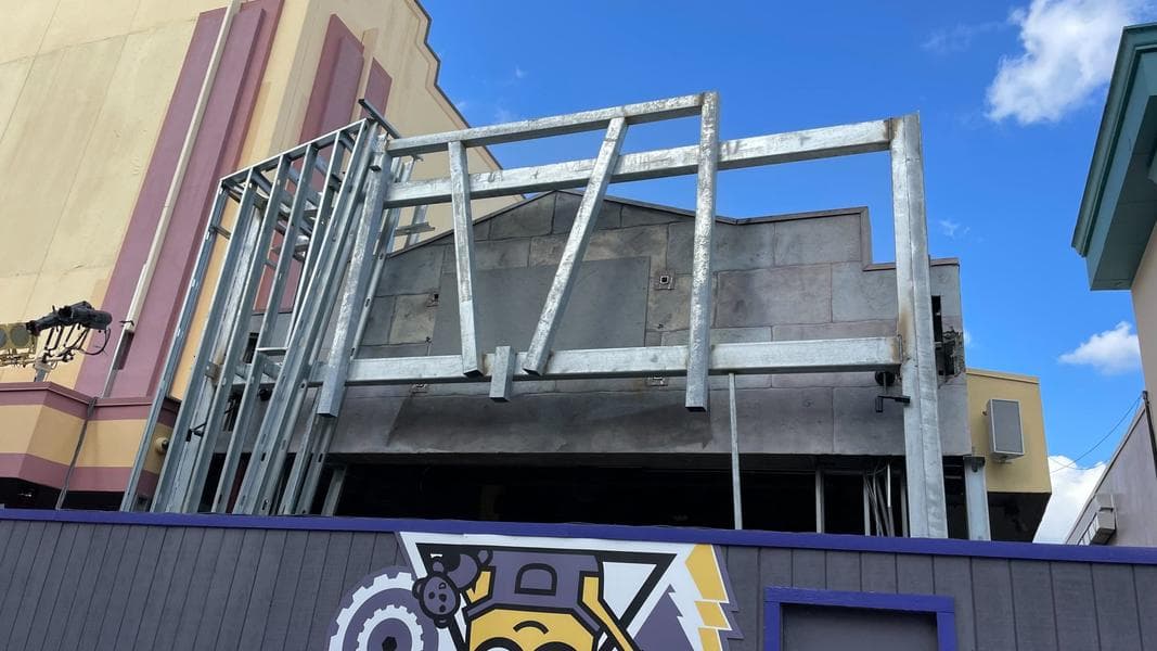 Steel Framing Work Continues at the Former Entrance of Shrek 4-D for ‘Villain-Con’ at Universal Studios Florida￼￼