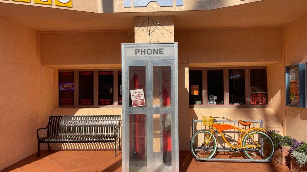 Bill & Ted’s Phone Booth and More Movie References Added to Universal Studios Florida Tribute Store Facade