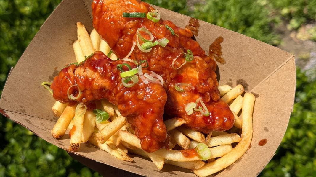 REVIEW: Tangy Hawaiian Chicken Tenders at Disneyland