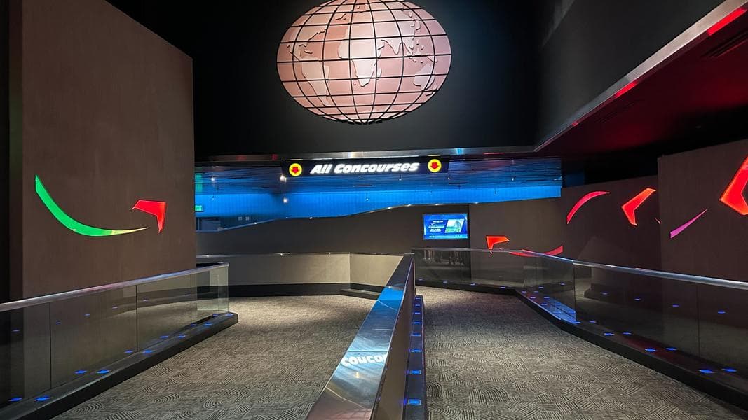 Soarin’ Queue Lighting Refreshed as Carpet Replacement Continues in EPCOT