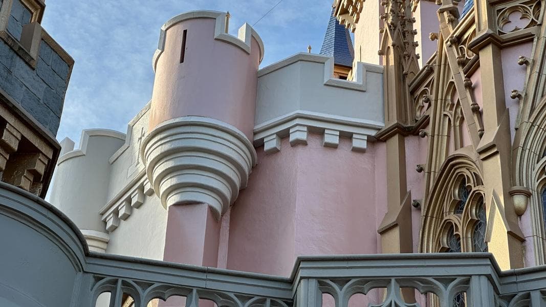 More Gray Paint Appears on Cinderella Castle at Magic Kingdom