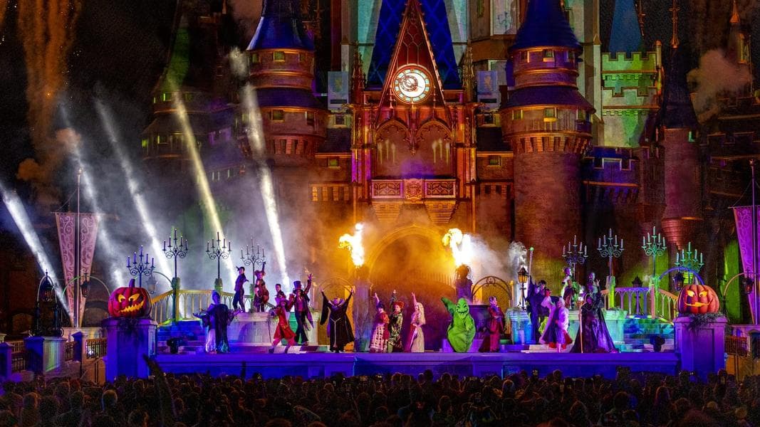 BREAKING: New & Returning Entertainment Confirmed for 2026 Mickey’s Not-So-Scary Halloween Party
