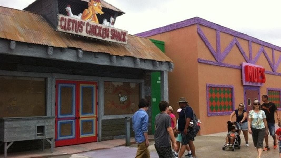 First look inside Krusty Burger, Moe’s and more – First phase of Simpsons expansion now open at Universal Studios Florida