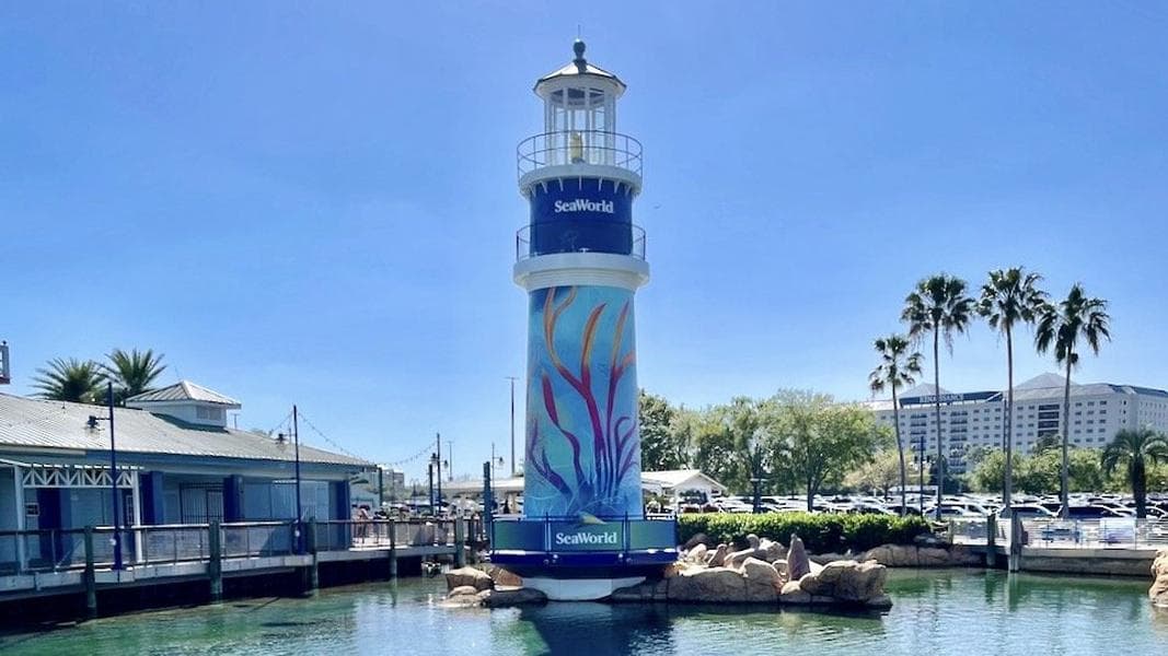 A comprehensive guide to every SeaWorld attraction in America