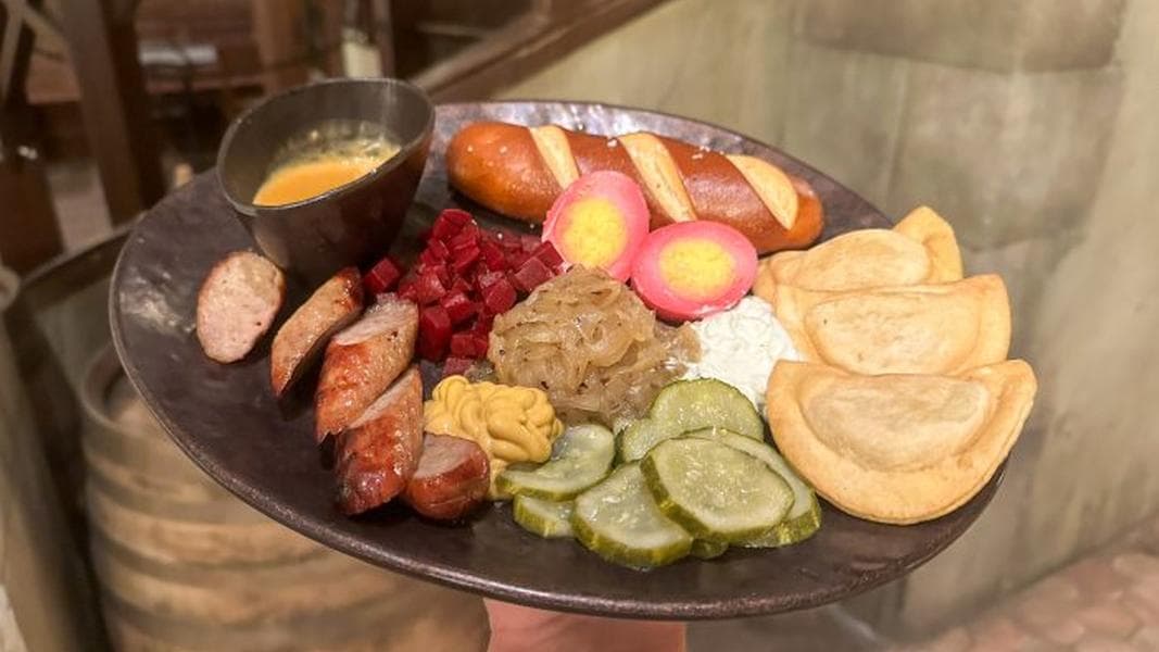 REVIEW: We Tried the NEW Le Gobelet Noir Restaurant at Universal’s Epic Universe