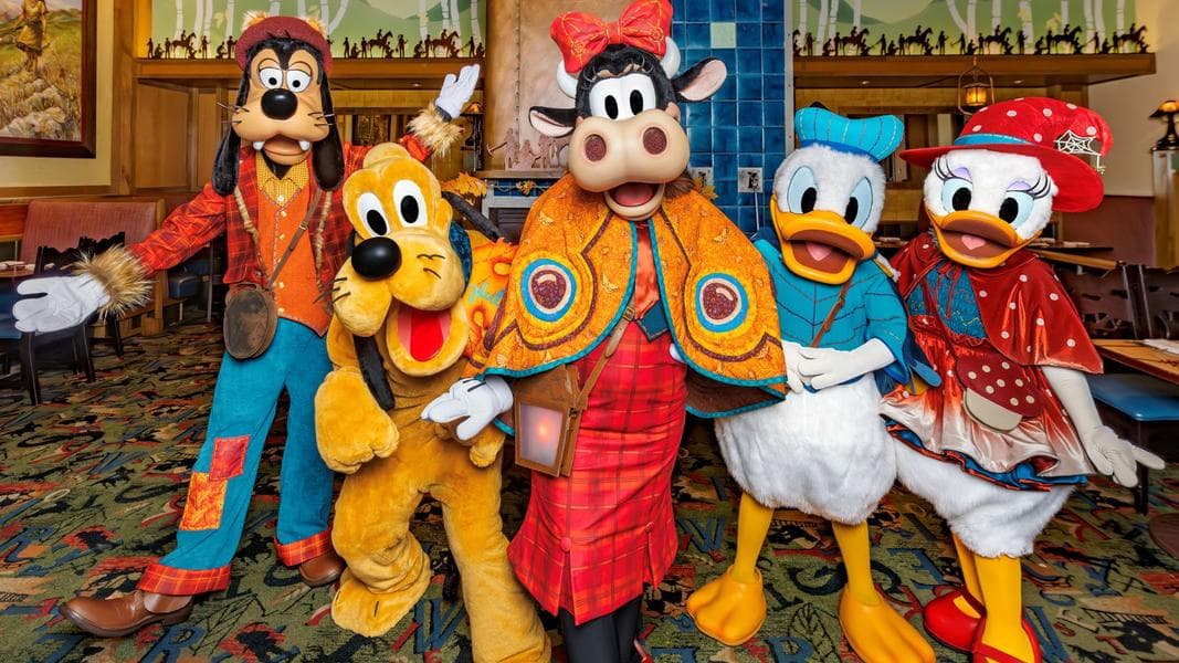 Halloween Character Dining Experiences Returning to Disneyland Hotel & Grand Californian Hotel