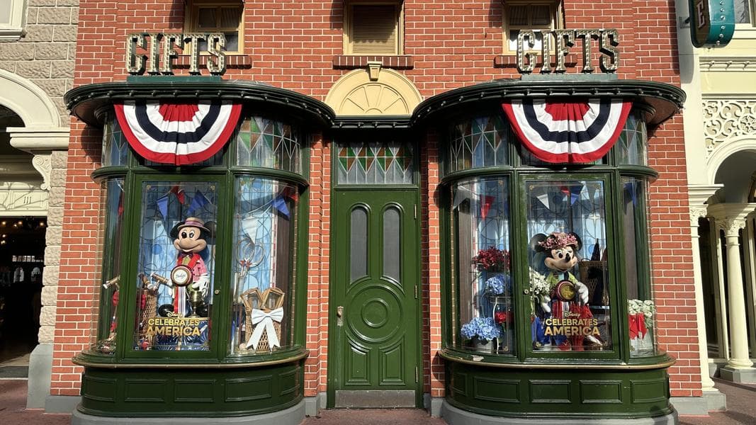 'Disney Celebrates America' Decals Added to Patriotic Main Street Windows