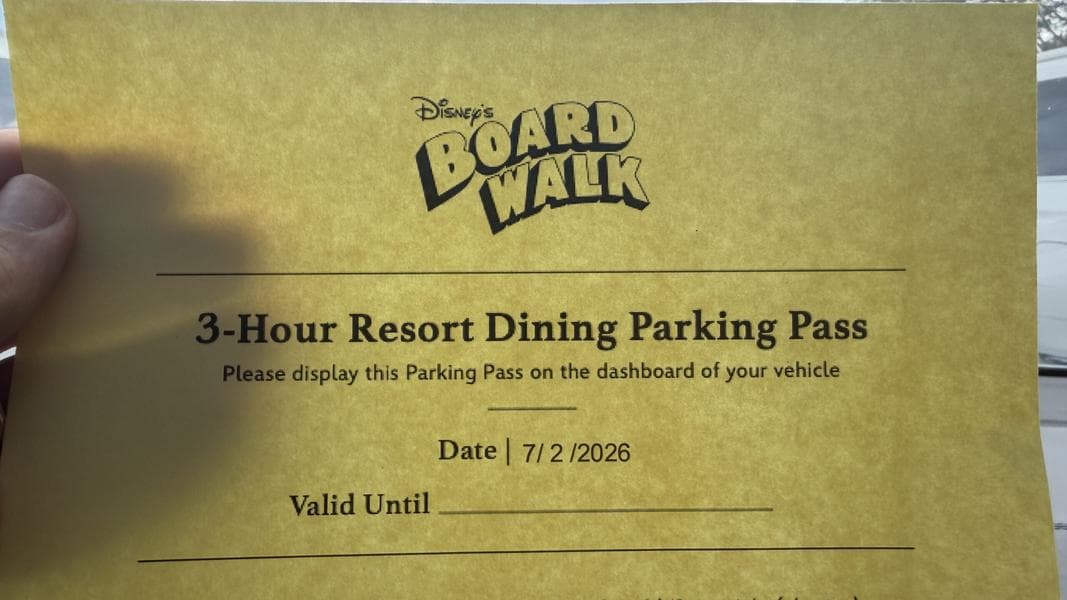 Walt Disney World Hotels Once Again Giving Out 3-Hour Dining Paper Parking Passes