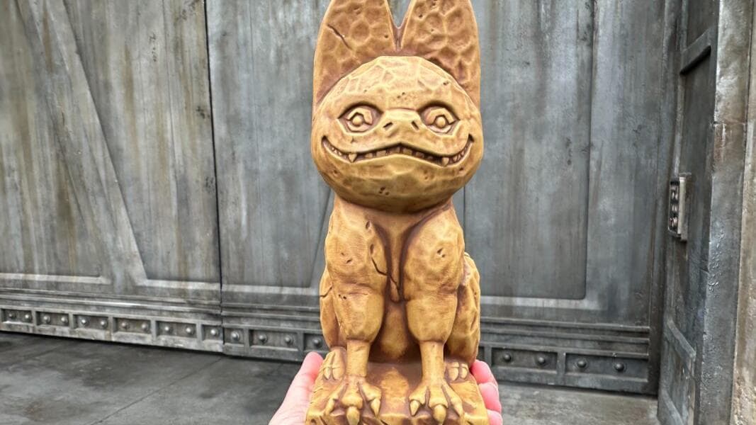 Grinning Loth-Cat Mug Now Available at Oga’s Cantina in Disney’s Hollywood Studios