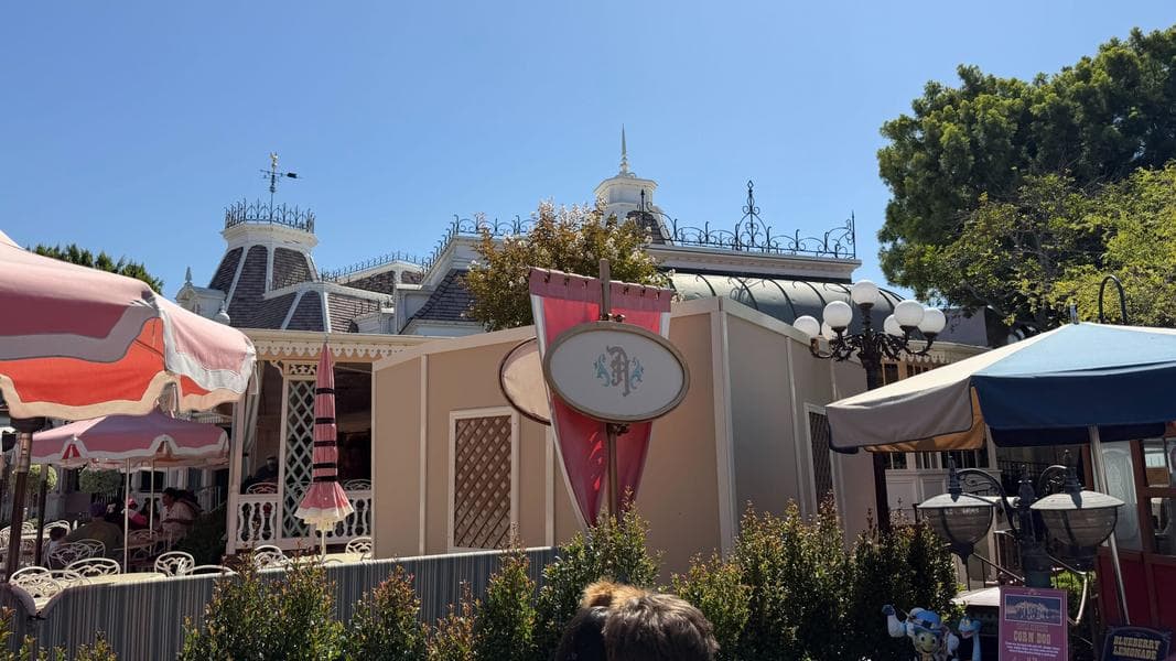 Construction Walls Installed Around Plaza Inn at Disneyland