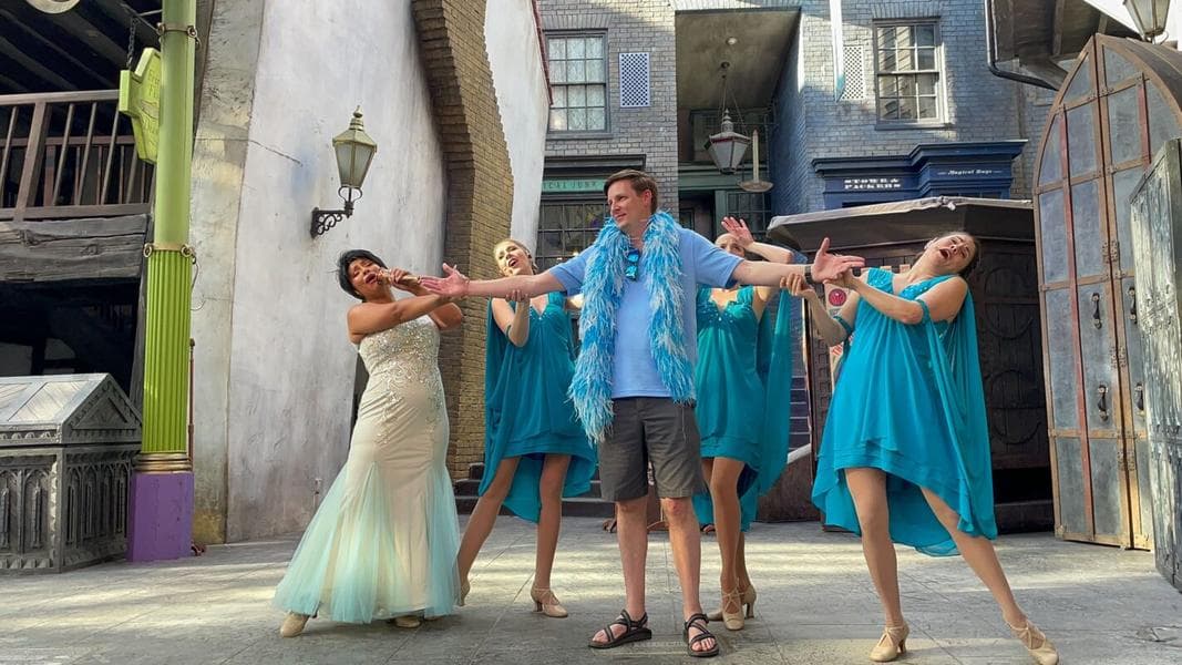 PHOTOS, VIDEO: Audience Participation Returns to Celestina Warbeck and the Banshees Show in Diagon Alley at Universal Studios Florida