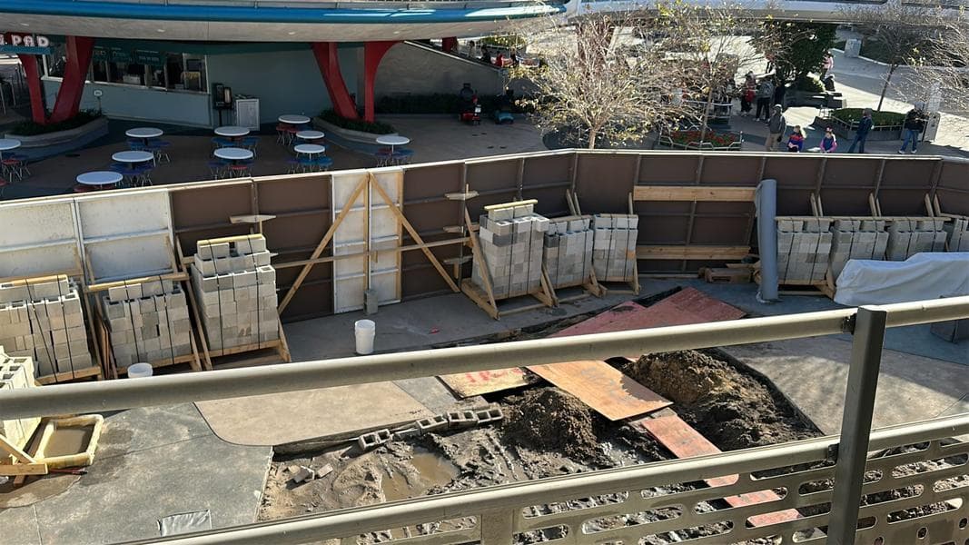 More Pavement Removed at Buzz Lightyear’s Space Ranger Spin