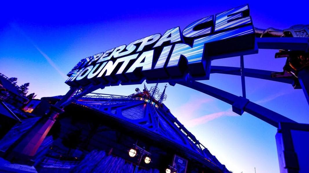 How to Avoid Wait Times at Disneyland Paris