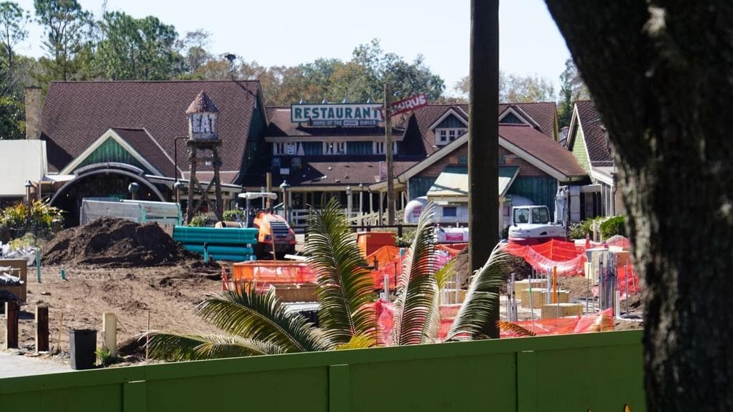 Crews Begin Work on Restaurantosaurus, Dino-Sue Remains in DinoLand at Animal Kingdom