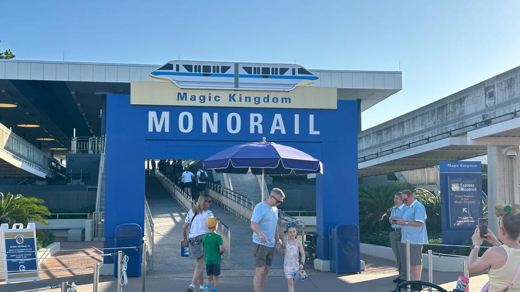 Disney World Monorail Coordinators Now Wearing General Coordinator Costume