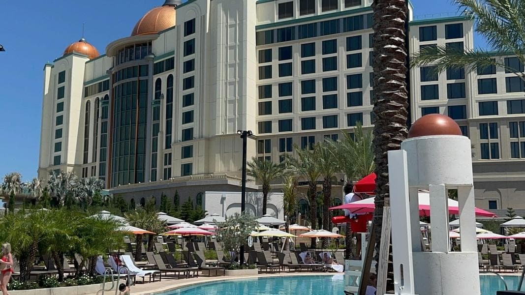 Universal Orlando Resort Hotels Add Summer Sand Sculptures, Poolside Activities, and Exclusive Character Meet-and-Greets