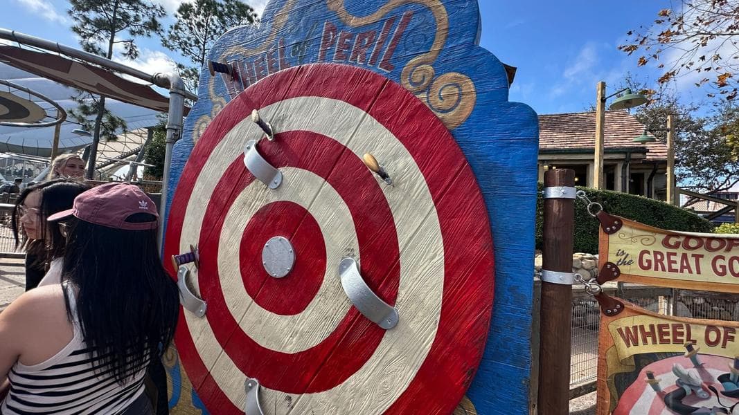 Barnstormer’s Guest-Damaged Queue Partially Repaired at Magic Kingdom
