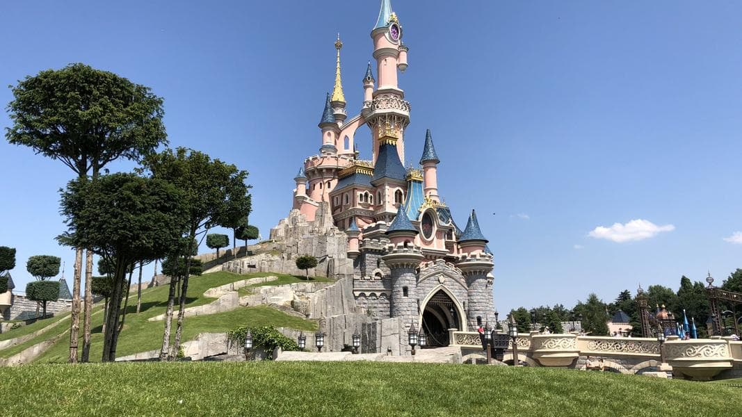 Disney Premier Access Paid FastPass Service Soft Launches at Disneyland Paris, Pricing Revealed