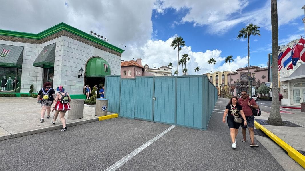 Mega Movie Parade on Hiatus Due to Construction Walls at Universal Orlando