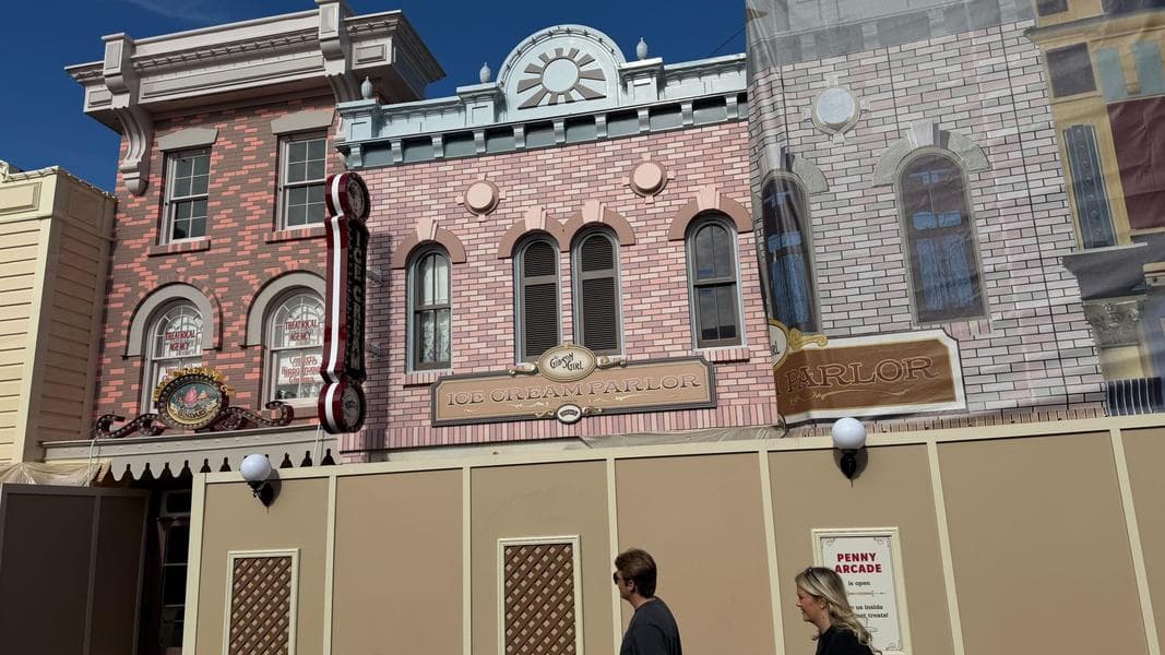 Gibson Girl Ice Cream Parlor Scrim Starts Coming Down in Disneyland