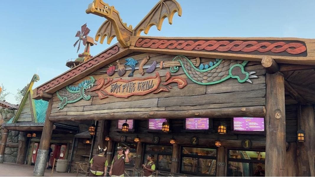 Full Menu (With Prices) for Spit Fyre Grill in How to Train Your Dragon – Isle of Berk at Epic Universe