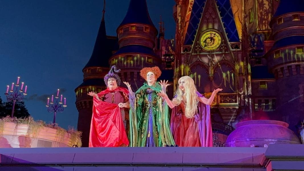 Casting Call Announces Return of Hocus Pocus Villain Spelltacular for Mickey’s Not-So-Scary Halloween Party 2025