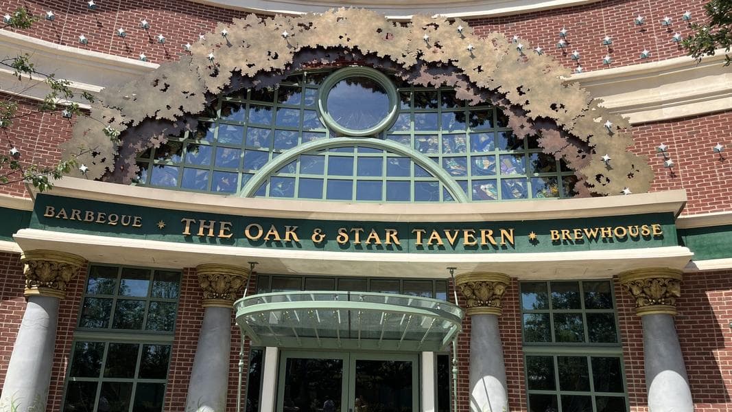 Full Menus (With Prices) for The Oak & Star Tavern at Epic Universe