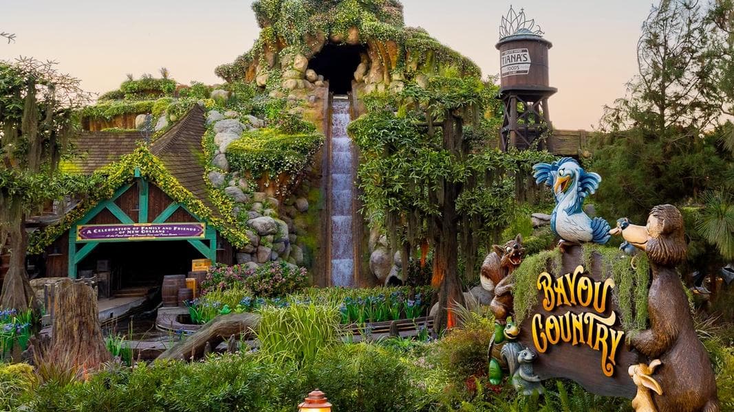 Guests Attempt to Leave Ride Vehicle Before Final Drop on Tiana's Bayou Adventure at Disneyland