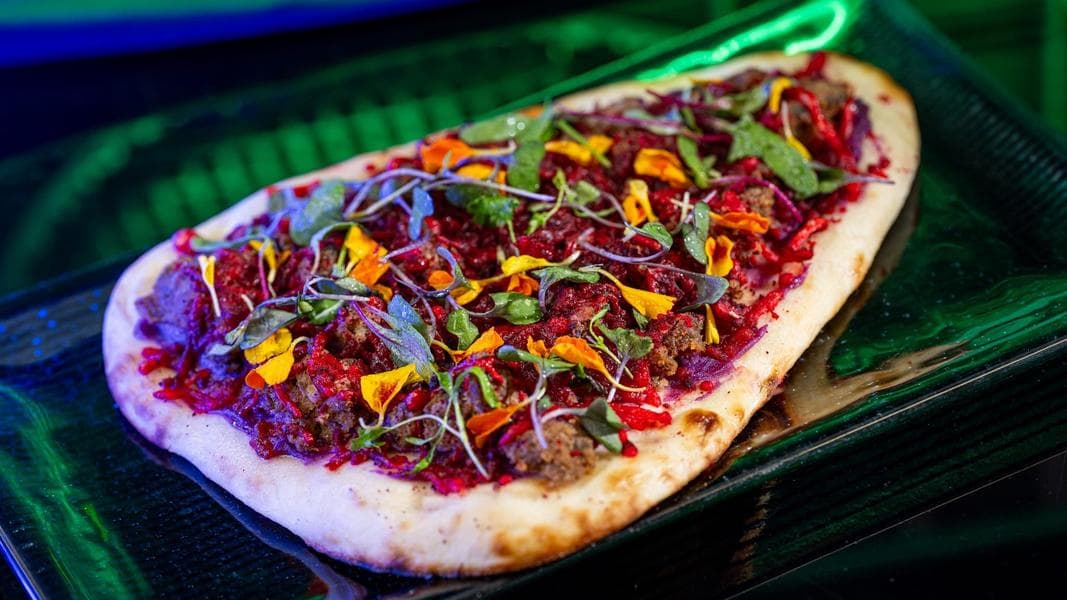 BREAKING: ‘Real Food’ Has Finally Landed at Oga’s Cantina in Star Wars: Galaxy’s Edge at Walt Disney World