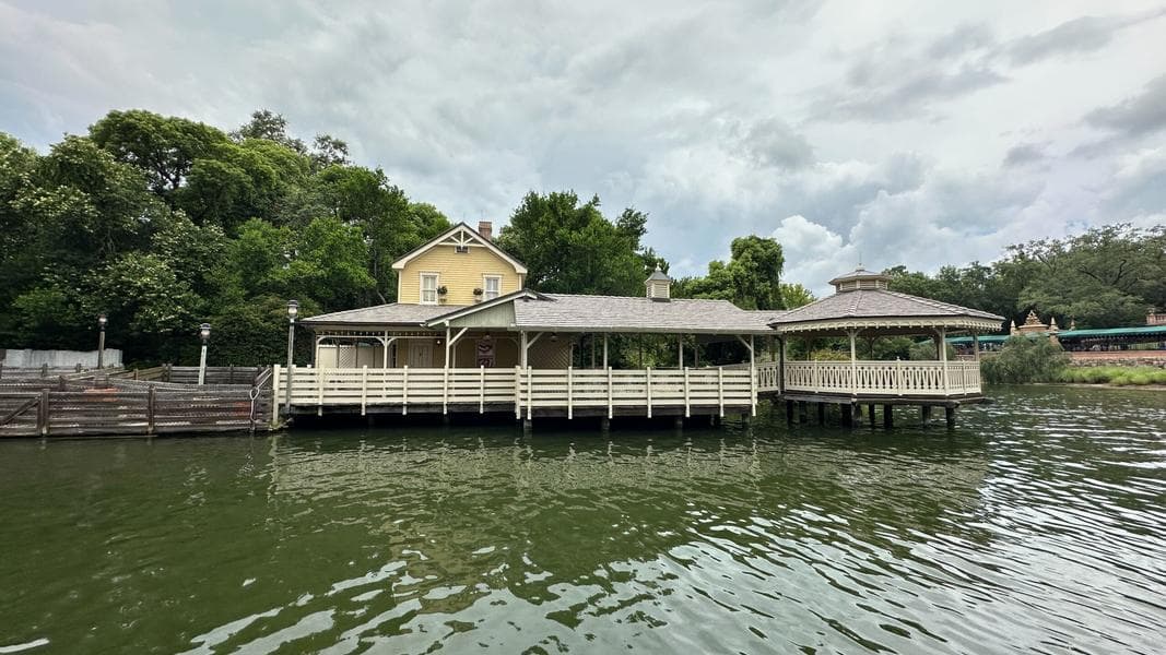 Piston Peak Imagineering Permit Filed for Former Aunt Polly's Site at Magic Kingdom