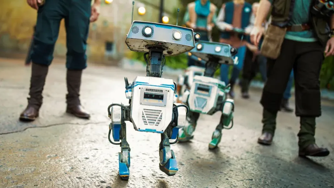 BDX Droids Coming to Shanghai Disneyland