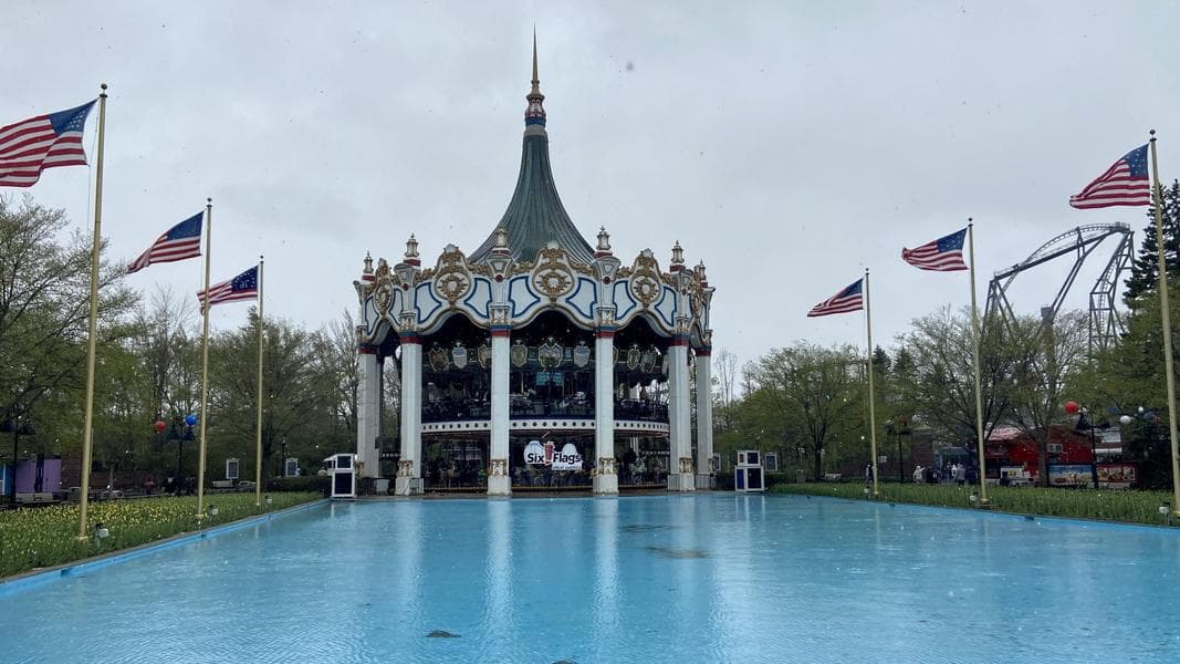 Six Flags Great America announces 2024 opening date