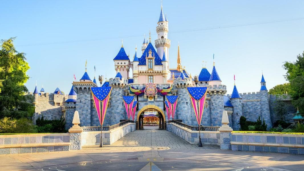 Top 70 best of everything in Disneyland, from rides to food, ranked