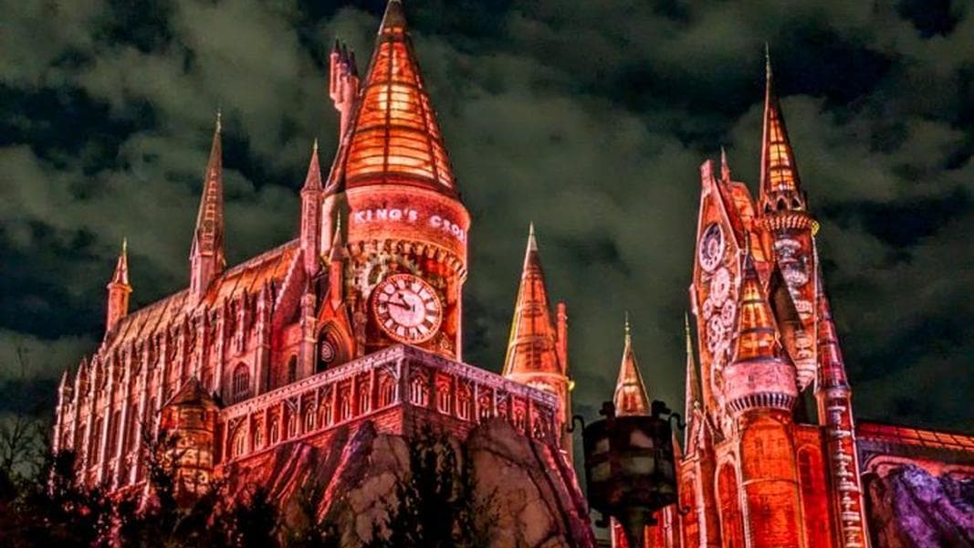 Come With Us to Check Out The NEW Harry Potter Land Show at Universal Orlando
